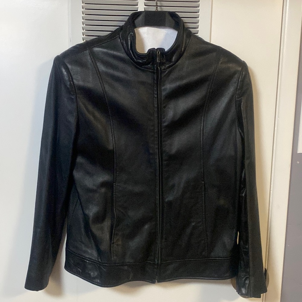 Beautiful vintage Black New Zealand lamb skin jacket